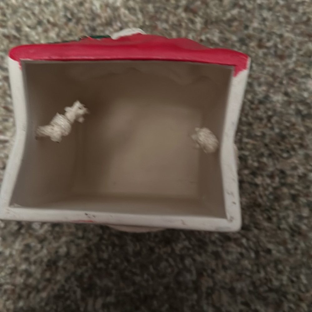 Ceramic Santa - Picture 3 of 3